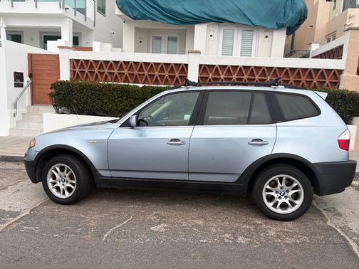 2005 BMW X3 2.5i