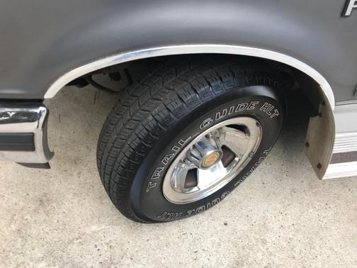 1992 Ford F-150 Custom SuperCab