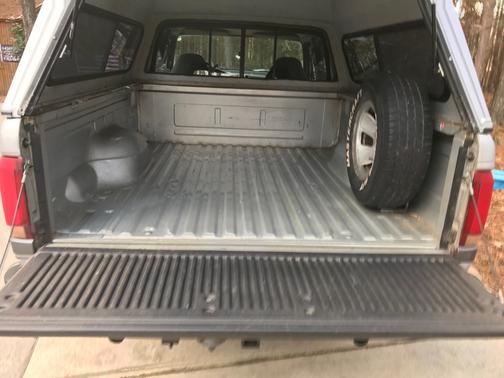 Silver 1992 Ford F-150 Custom SuperCab