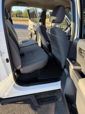 White 2023 Toyota Tacoma SR5