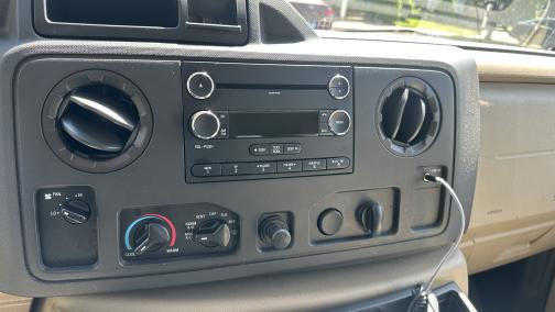 2009 Ford E250 Base
