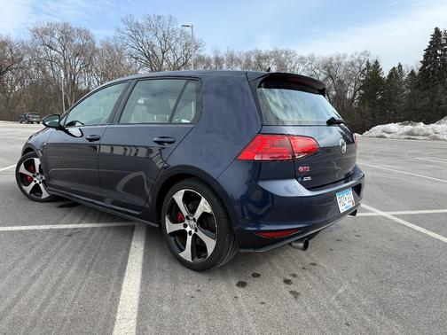 2016 Volkswagen Golf GTI 2.0T Autobahn w/Performance Package 4-Door