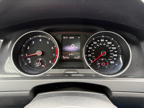 2016 Volkswagen Golf GTI 2.0T Autobahn w/Performance Package 4-Door