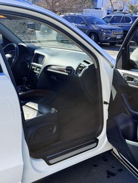 2011 Audi Q5 2.0T Premium