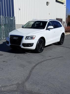 2011 Audi Q5 2.0T Premium