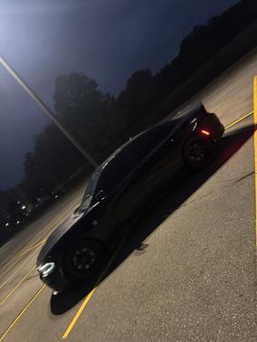 Black 2017 Dodge Charger R/T 392