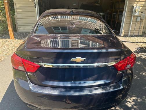 Blue 2018 Chevrolet Impala 1LT