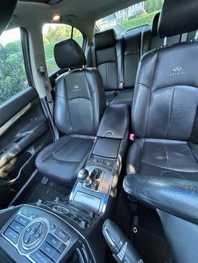 Black 2013 INFINITI G37 x