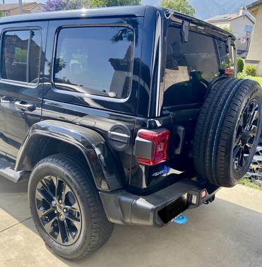 2024 Jeep Wrangler 4xe Sahara