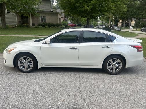 2015 Nissan Altima 2.5 SV