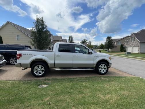 2010 Ford F-150 Lariat SuperCrew