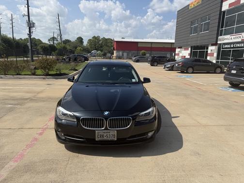 Black 2011 BMW 535 i