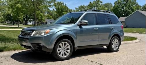Green 2013 Subaru Forester 2.5X Premium