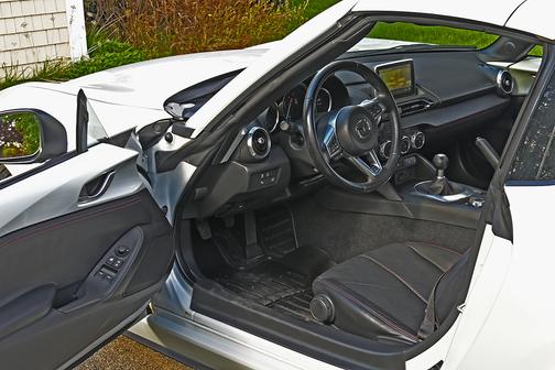 2017 Mazda MX-5 Miata RF Grand Touring