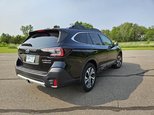 2021 Subaru Outback Touring XT