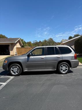 Gray 2006 GMC Envoy Denali