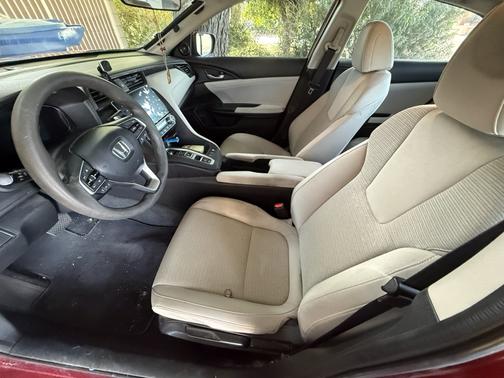 Red 2022 Honda Insight EX