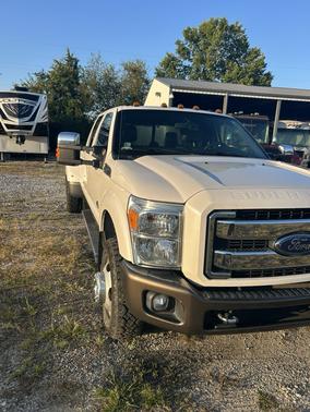White 2015 Ford F-350 King Ranch