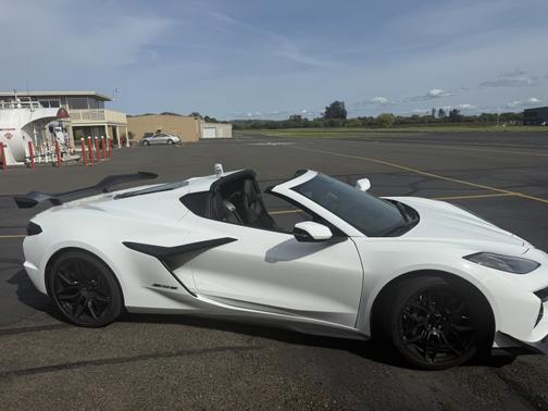 2025 Chevrolet Corvette Z06 w/2LZ