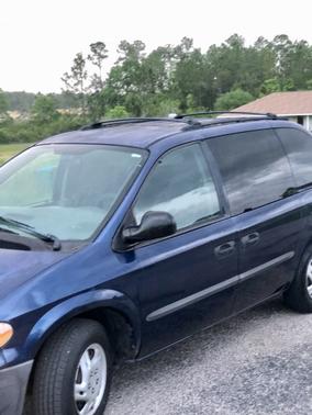 Photo 1 of 14 of 2003 Dodge Caravan SE