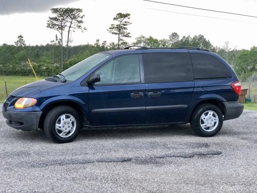 Photo 2 of 14 of 2003 Dodge Caravan SE