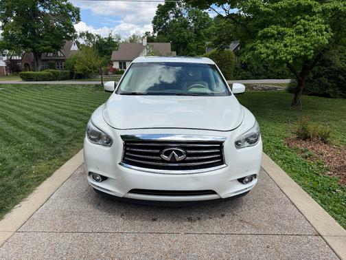 White 2013 INFINITI JX35 Base