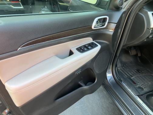 2018 Jeep Grand Cherokee Sterling Edition