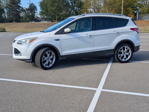 2016 Ford Escape Titanium