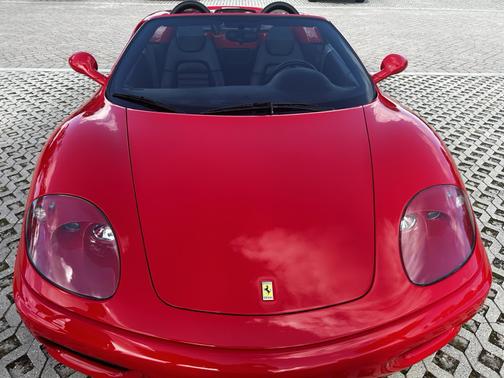 2004 Ferrari 360 Spider Base