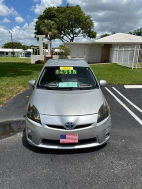 Silver 2011 Toyota Prius II