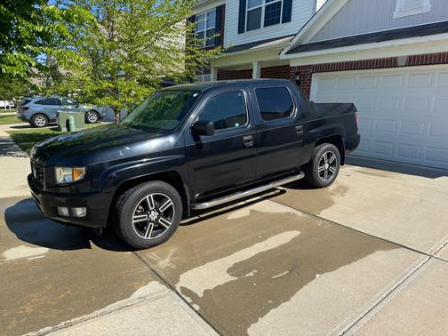 Black 2013 Honda Ridgeline Sport