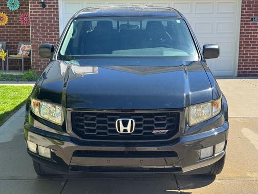 Black 2013 Honda Ridgeline Sport