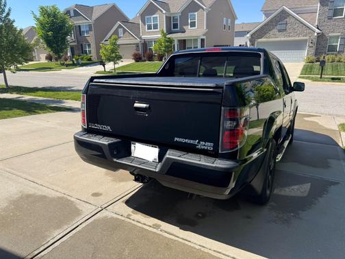 Black 2013 Honda Ridgeline Sport
