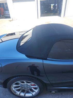 Black 2004 Dodge Viper SRT-10
