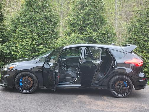 2016 Ford Focus RS Base