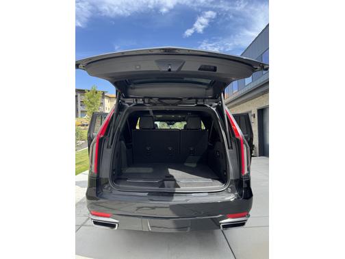 2021 Cadillac Escalade ESV Premium Luxury