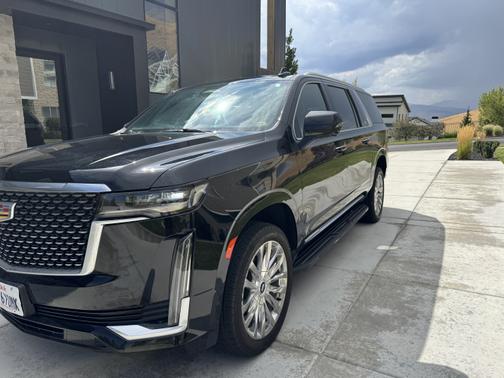 2021 Cadillac Escalade ESV Premium Luxury