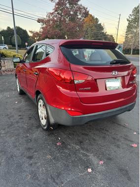 2011 Hyundai TUCSON GL