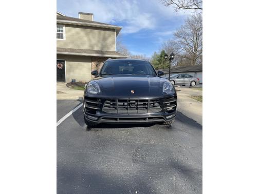 2017 Porsche Macan Turbo