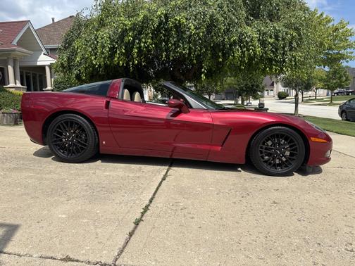 2006 Chevrolet Corvette Base