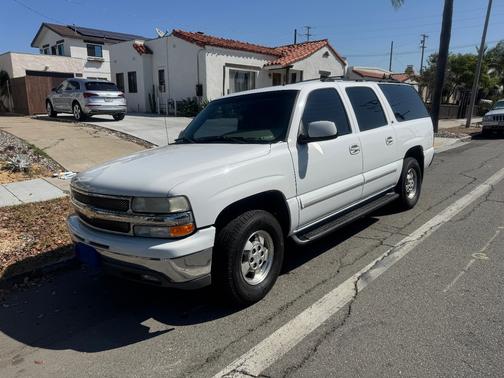 2002 Chevrolet Suburban 1500 LT
