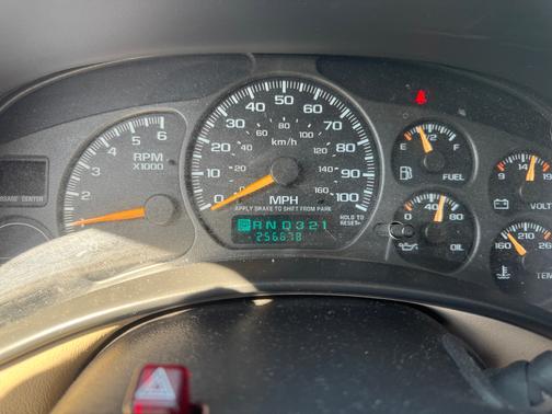 2002 Chevrolet Suburban 1500 LT
