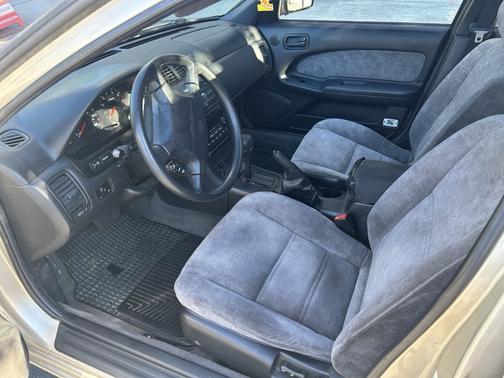 1999 Nissan Maxima GLE