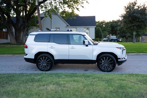 2025 Lexus GX 550 Luxury+