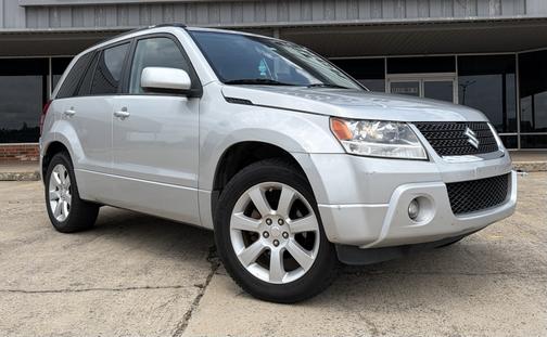 Silver 2012 Suzuki Grand Vitara Limited