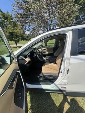 White 2024 Toyota RAV4 Hybrid XLE Premium