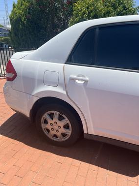2010 Nissan Versa 1.8 S