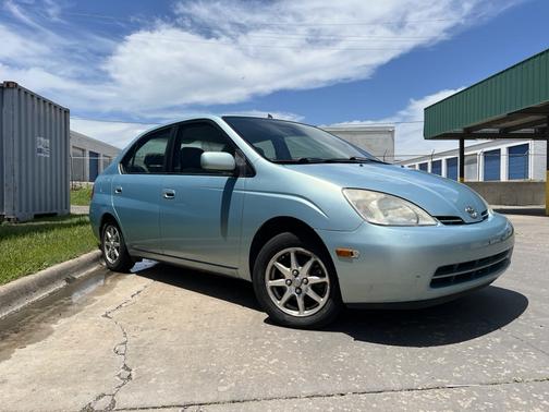 2001 Toyota Prius Base