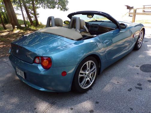 2003 BMW Z4 3.0i