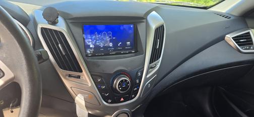 2016 Hyundai Veloster Base